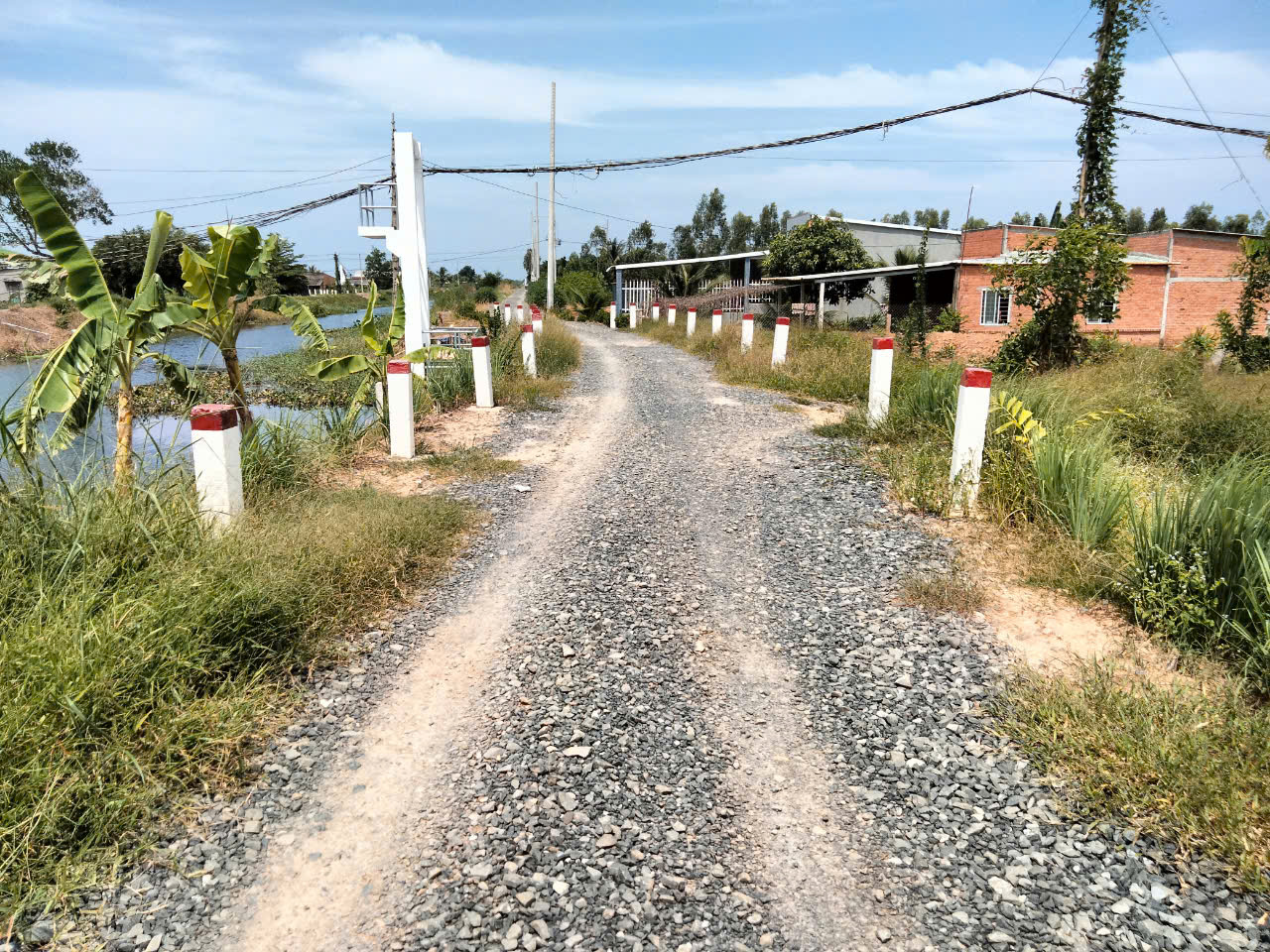 ban-dat-mat-tien-kenh-long-hai-binh-hoa-nam