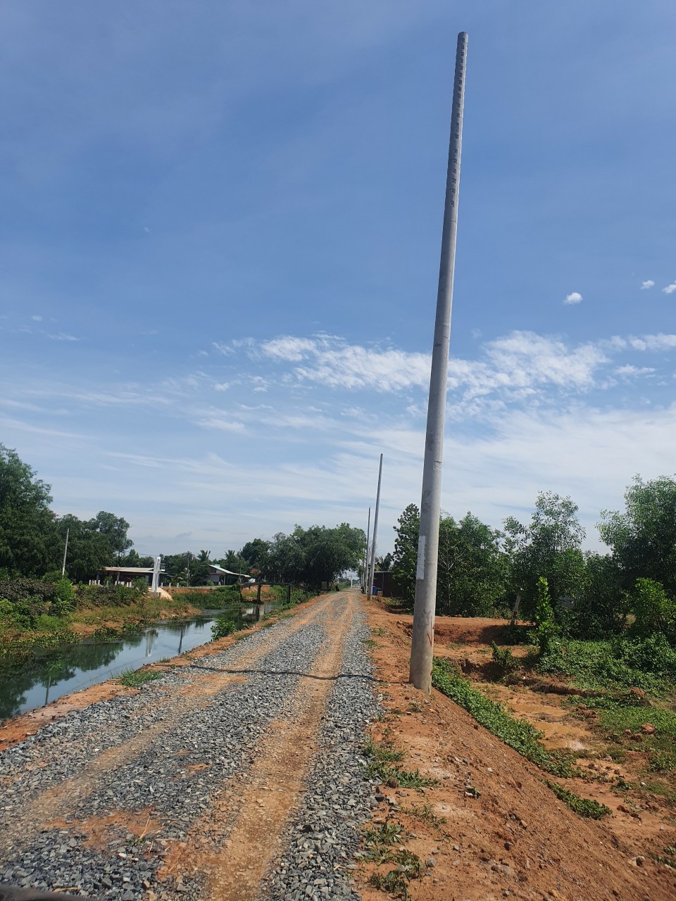 ban-dat-mat-tien-kenh-long-hai-binh-hoa-nam