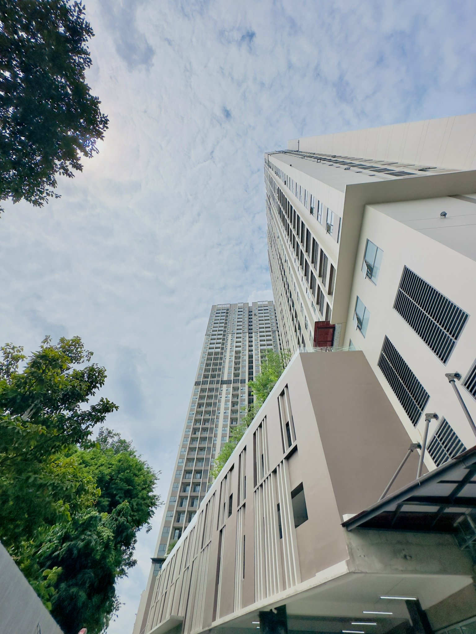 ban-shophouse-du-an-opal-skyline