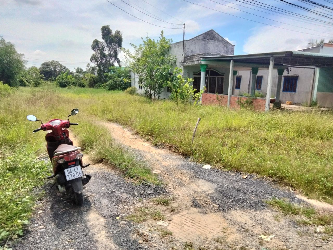 ban-dat-mat-tien-duong-816-binh-hoa-nam